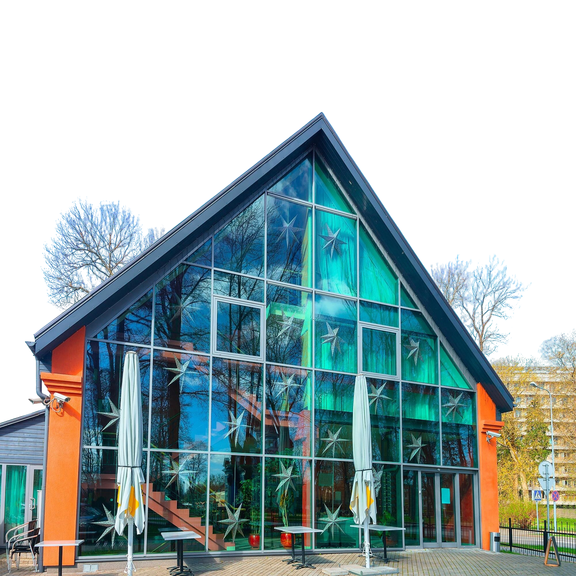 casa-campo-cristal-moderna-patio-pequeno